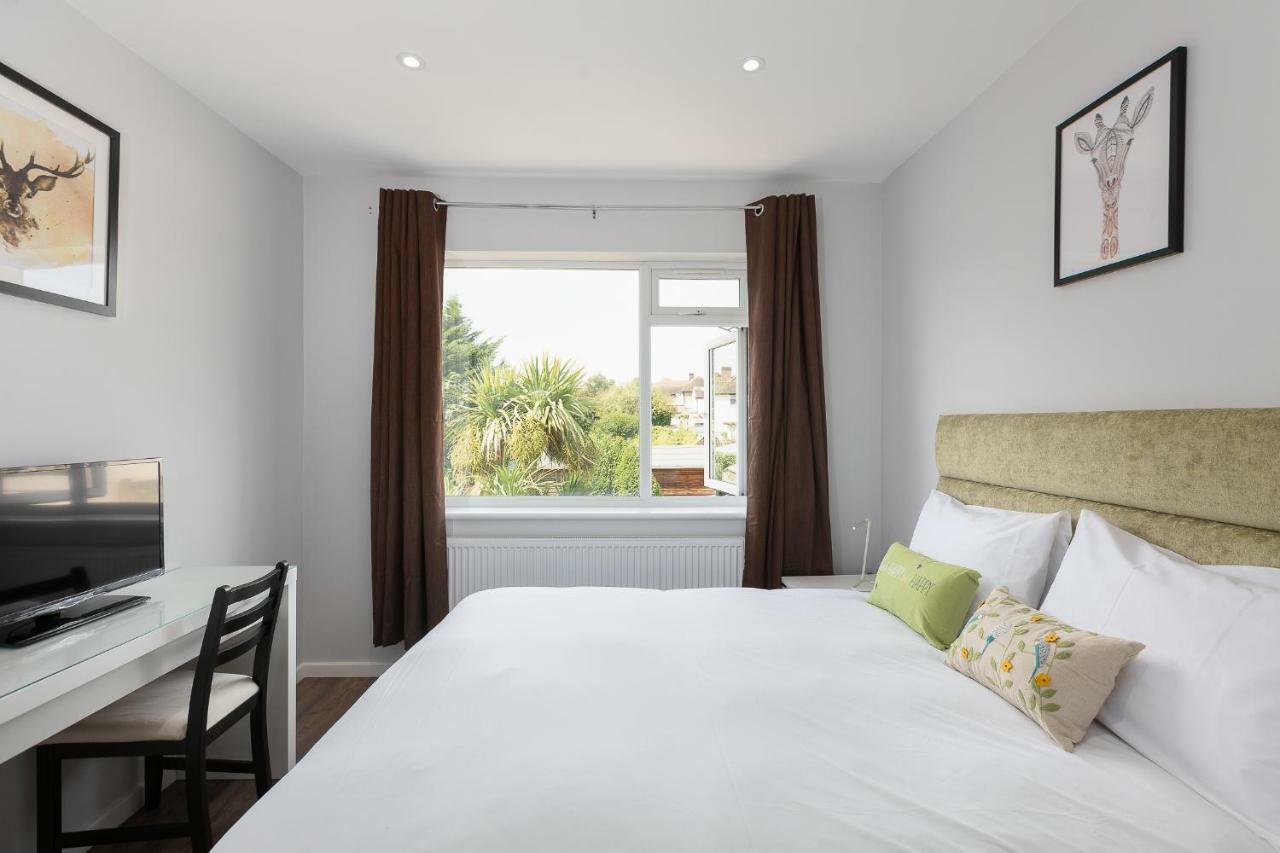 Austin David Apartments Harrow Bagian luar foto