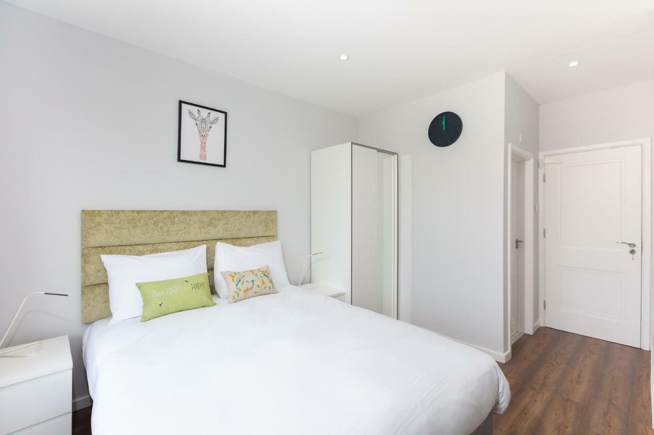 Austin David Apartments Harrow Bagian luar foto