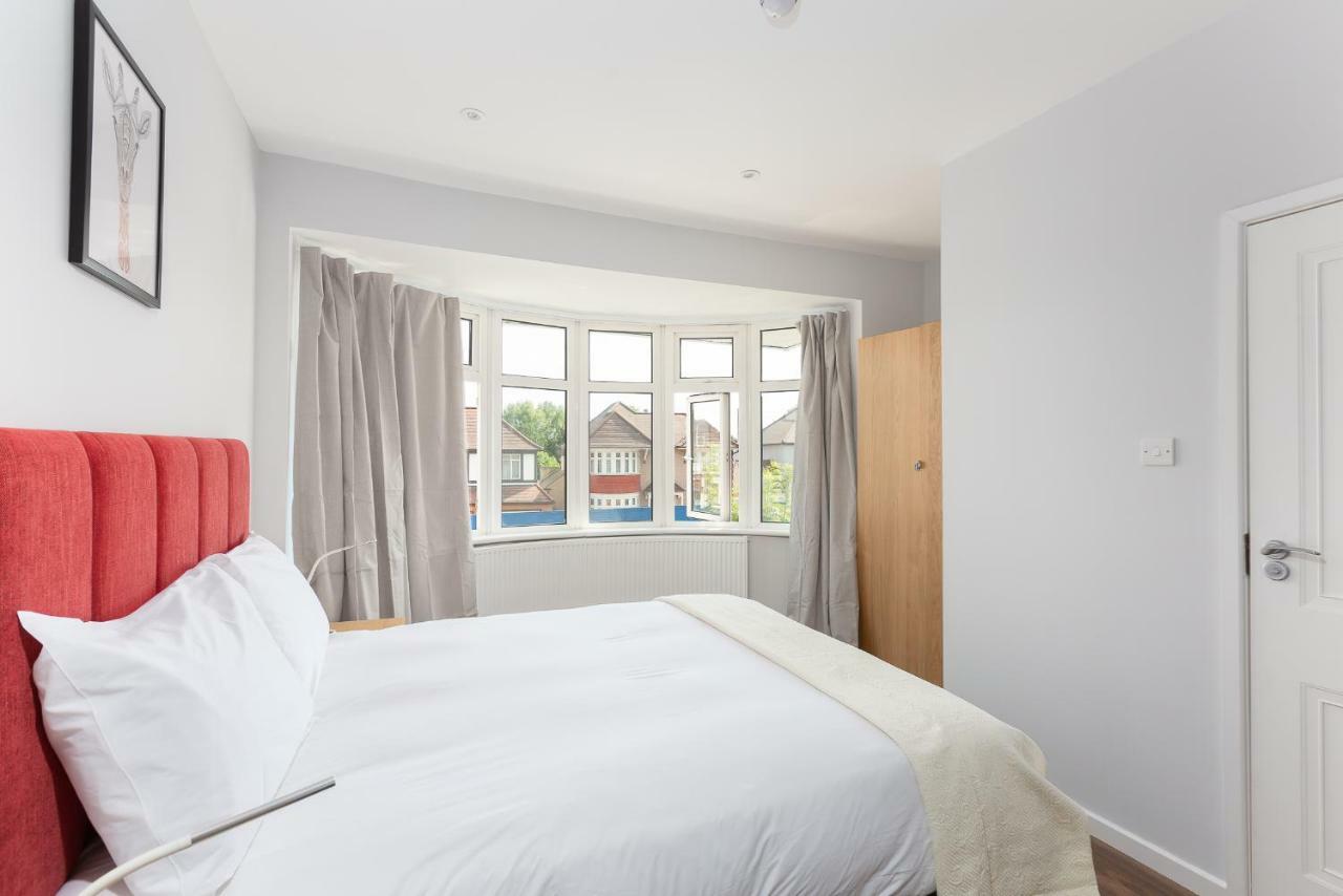 Austin David Apartments Harrow Bagian luar foto
